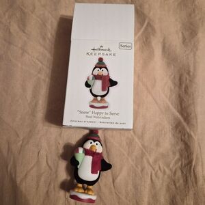 2010 Snow Happy to Serve Noel Nutcrackers Hallmark Ornament